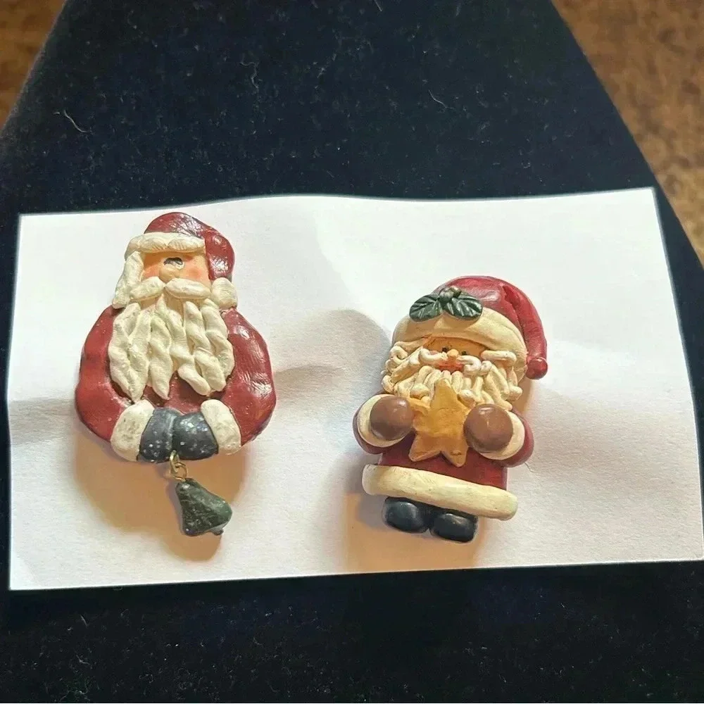 🎄Set of 2 handmade Christmas‎ pins